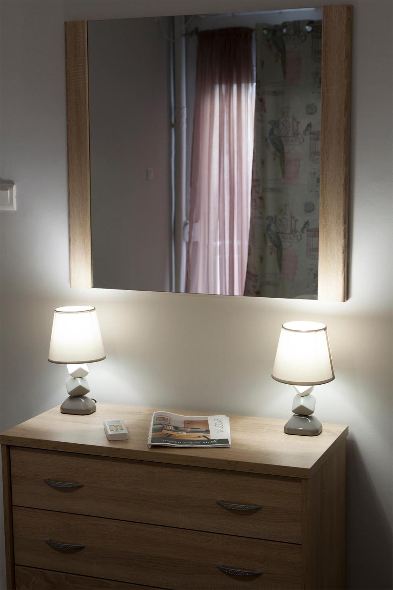 Suite 04 - Smart Cozy Suites - In The Heart Of Athens - 5 Minutes From Metro Exterior photo